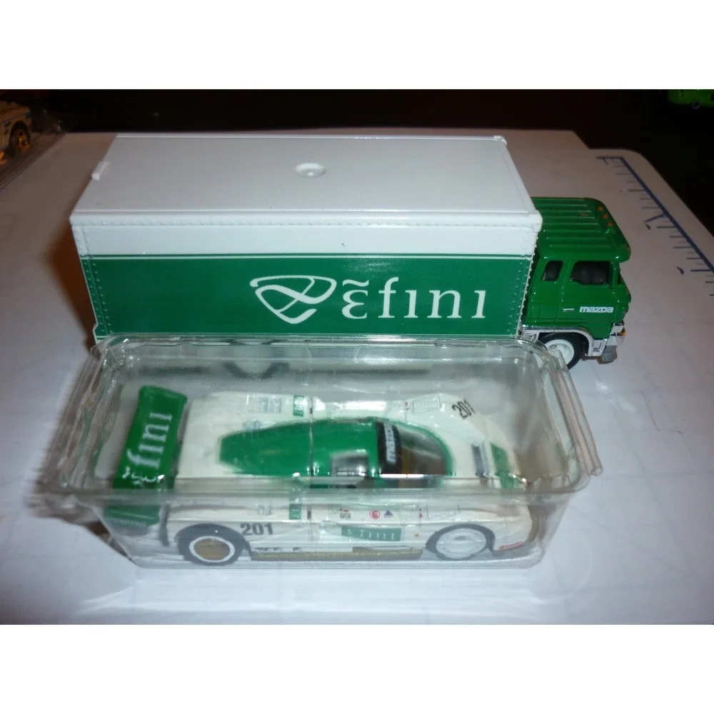 Hot Wheels Premium Team Transport Efini Mazda 787B‎ & Sakura Sprinter 1:64 Loose